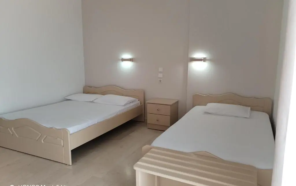 For Sale Hotel 820 M² On The Olympic Coast