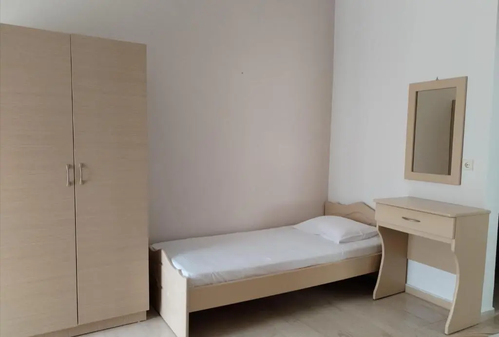For Sale Hotel 820 M² On The Olympic Coast