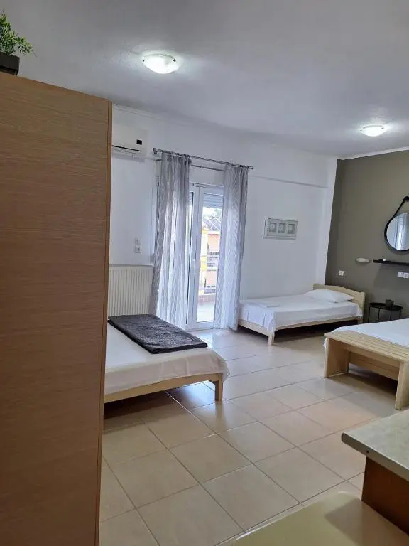 For Sale Hotel 820 M² On The Olympic Coast