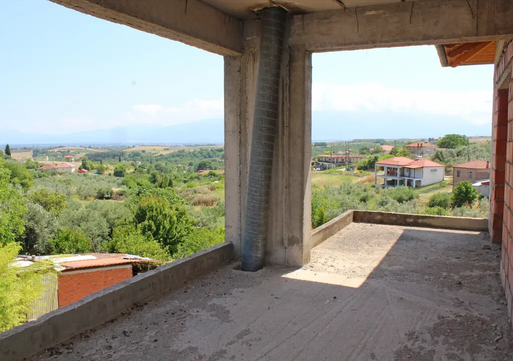 For Sale Detached House 160 M² On The Olympic Coast