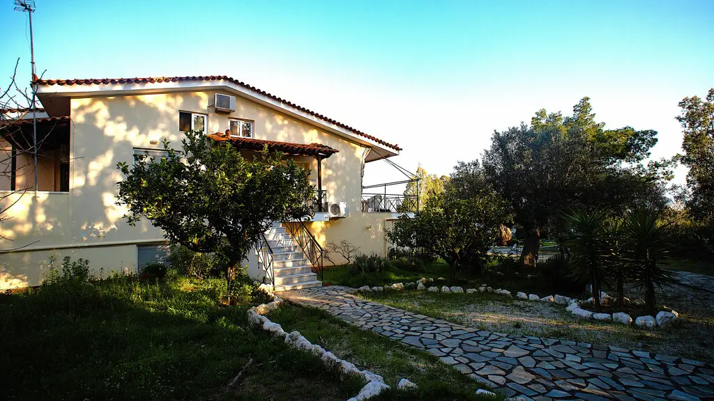For Sale Villa 500 M² In Peloponnese