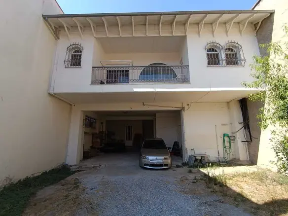 Detached House Of 286 M² On The Olympic Coast