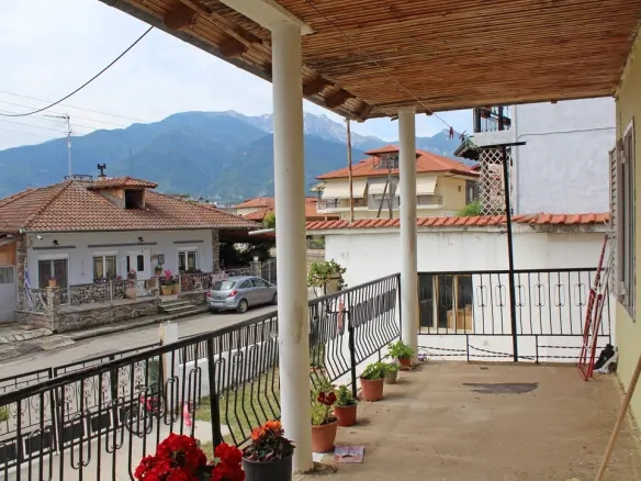 Detached House Of 150 M² In Olympic Coast