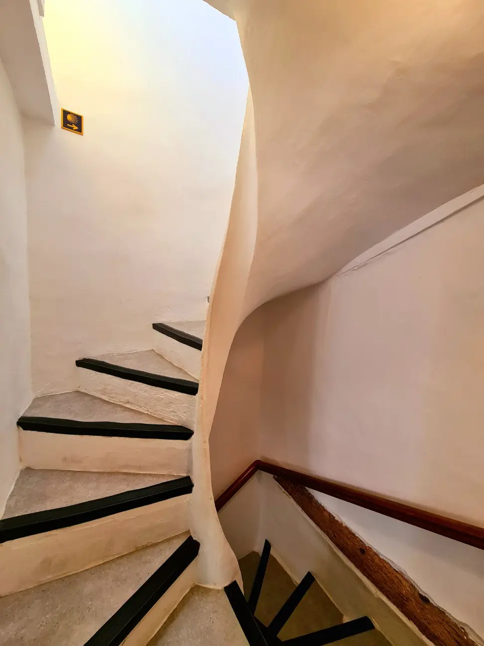 158 M² Residence In Creissan, France