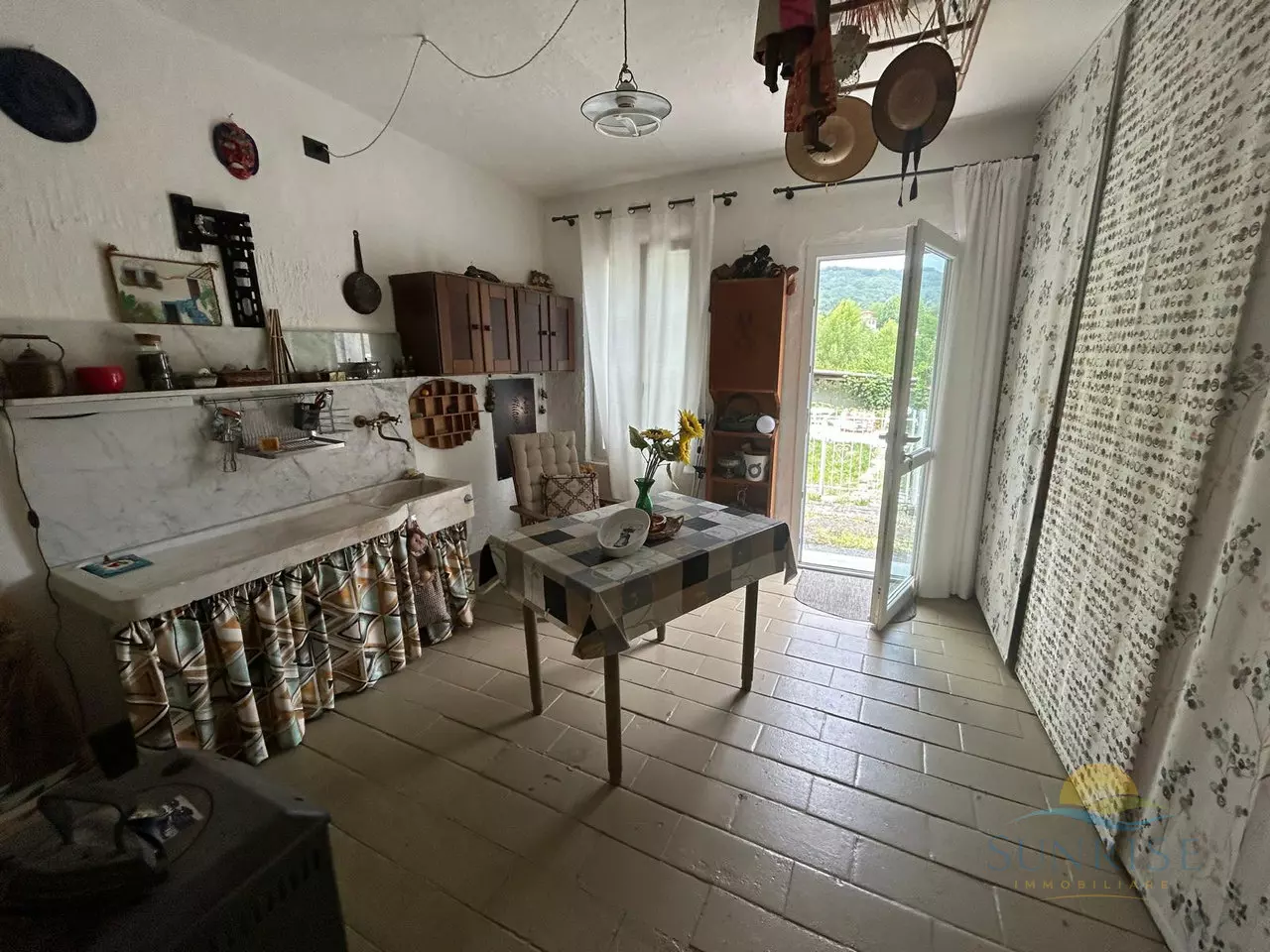 Terraced House Of 120 M² With Garden In Savignone