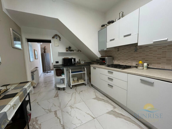 Terraced House Of 120 M² With Garden In Savignone