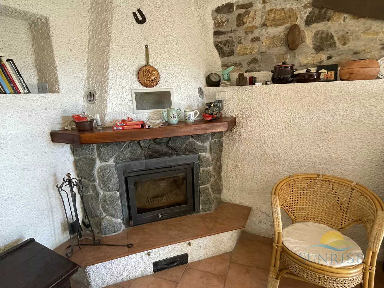 Detached House Of 150 M² With Garden In Salata Di Mongiardino