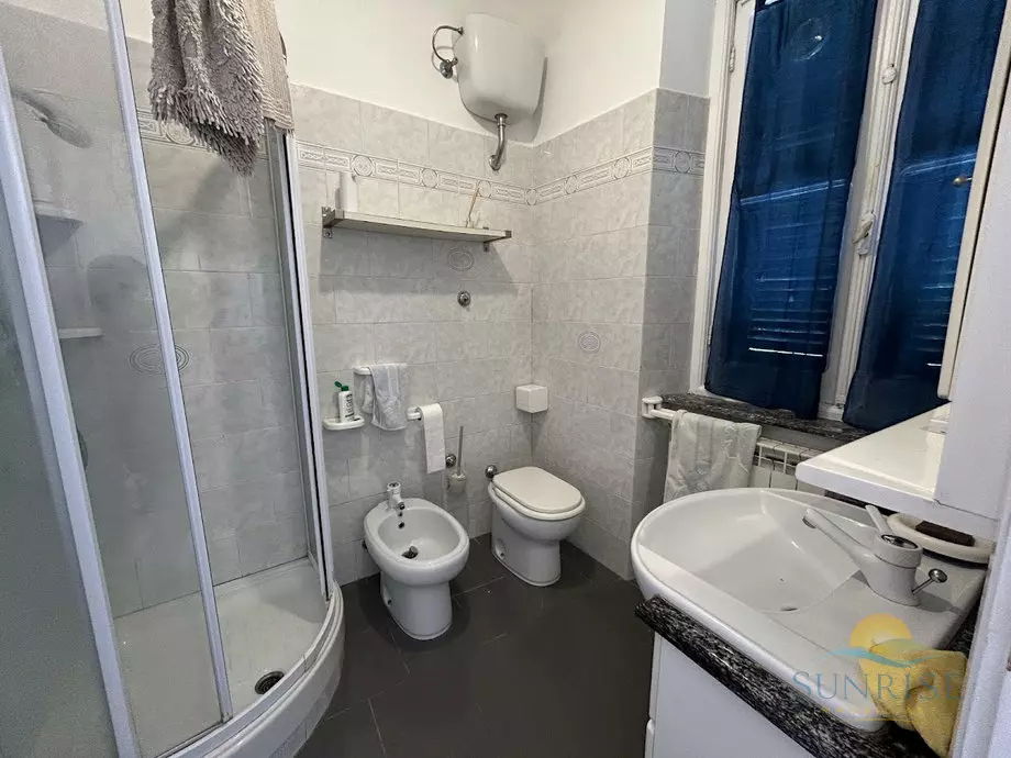 Detached House Of 150 M² In Borgo Fornari
