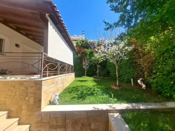 Detached House Of 253 M² In Athens