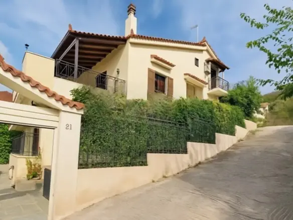 Detached House Of 201 M² In Attica