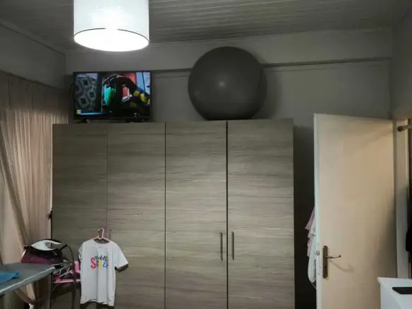 Flat Of 64 M² In Athens