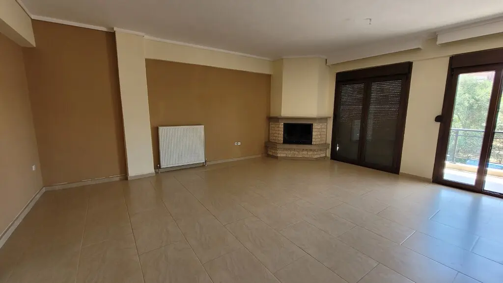 Flat Of 110 M² In The Suburbs Of Thessaloniki