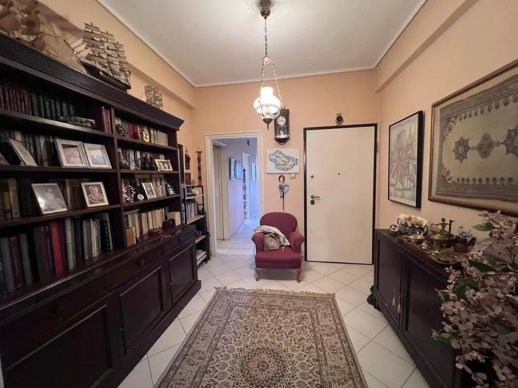 For Sale Flat 156 M² In Athens