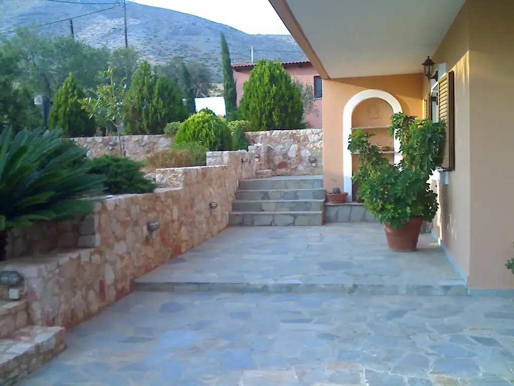 For Sale Detached House 165 M² In Attica