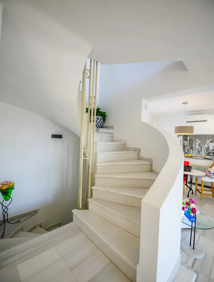 Villa Of 384 M² In Attica