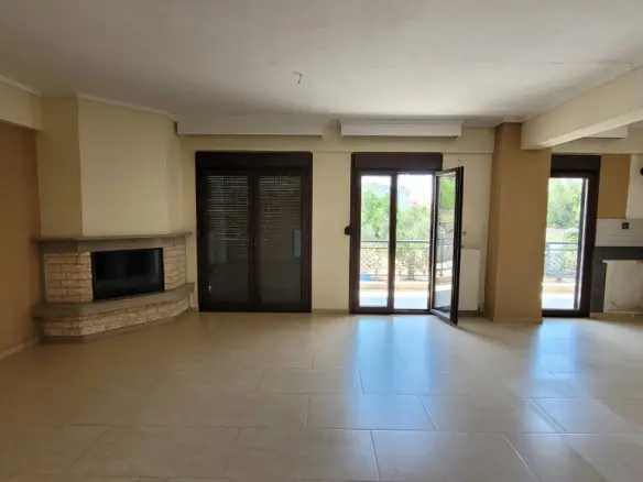 Flat Of 110 M² In The Suburbs Of Thessaloniki