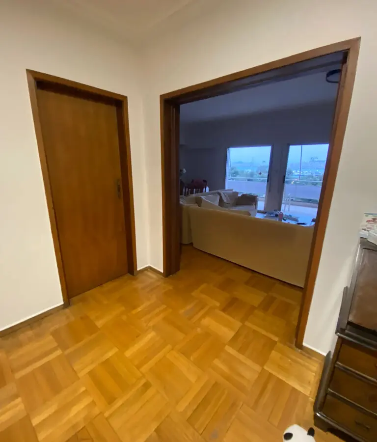 Flat Of 119 M² In Athens