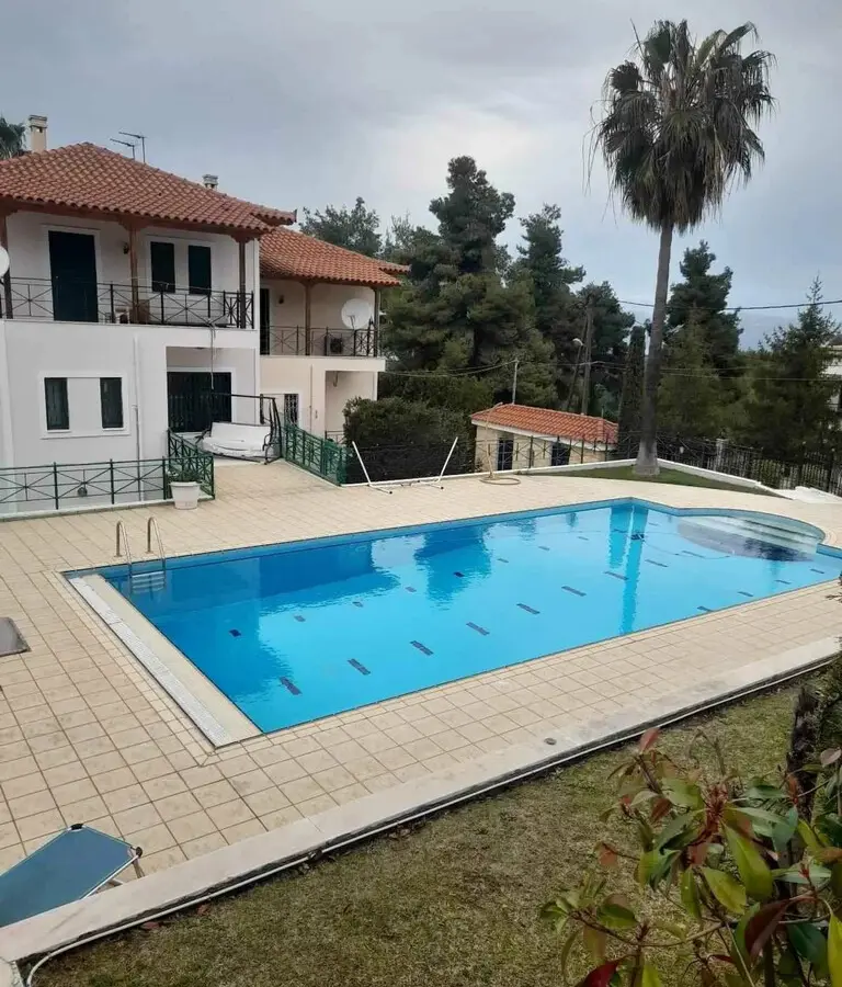 Maisonette Of 220 M² In Attica