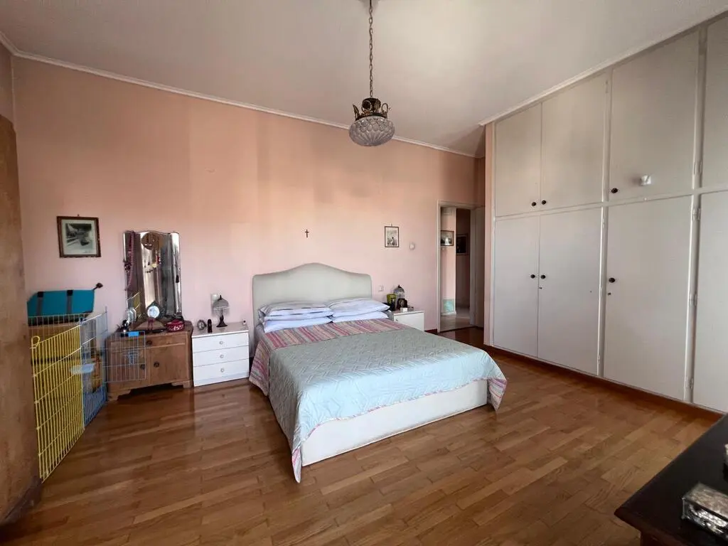 For Sale Flat 156 M² In Athens