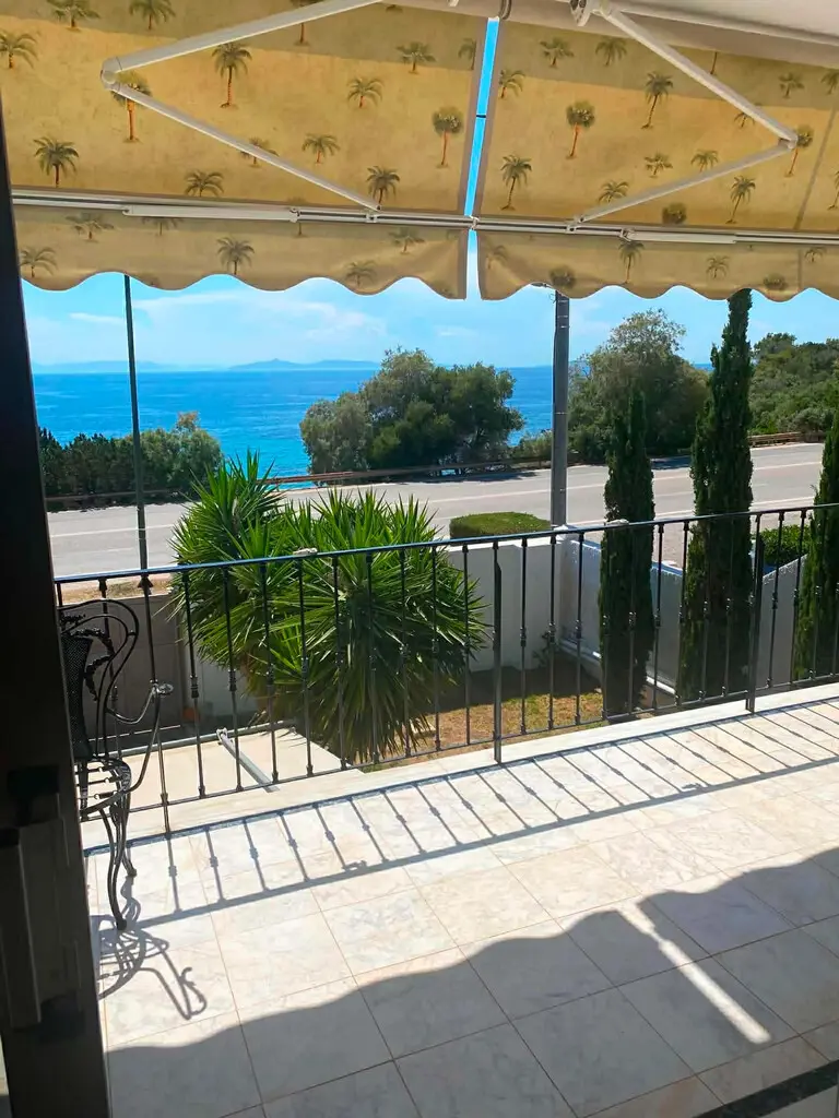 For Sale Detached House 325 M² In Attica