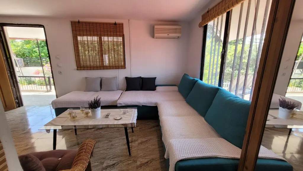 Detached House Of 70 M² In The Suburbs Of Thessaloniki