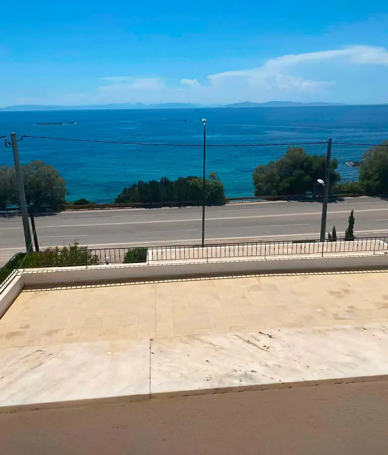 Detached House Of 325 M² In Attica