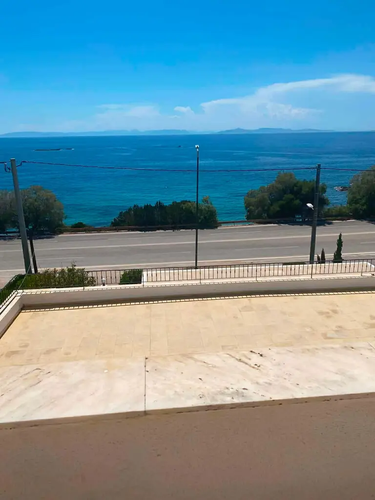 For Sale Detached House 325 M² In Attica