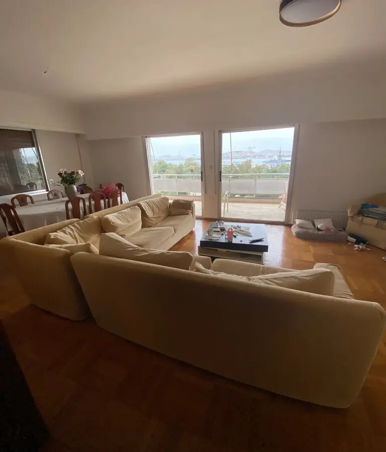 Flat Of 119 M² In Athens