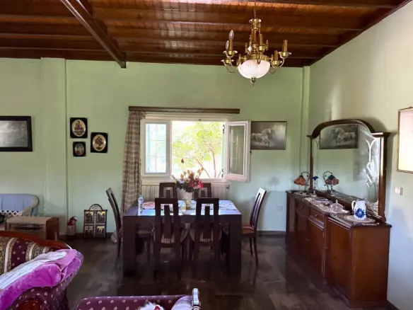Complex Of 544 M² In Corfu