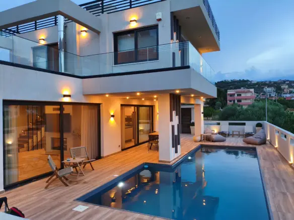 Villa Of 220 M² In Attica