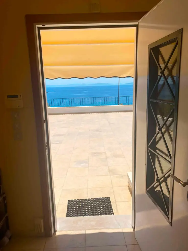 For Sale Detached House 325 M² In Attica