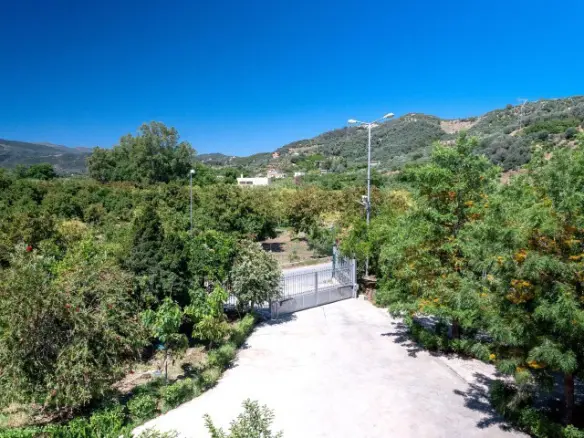 Villa Of 125 M² In Crete