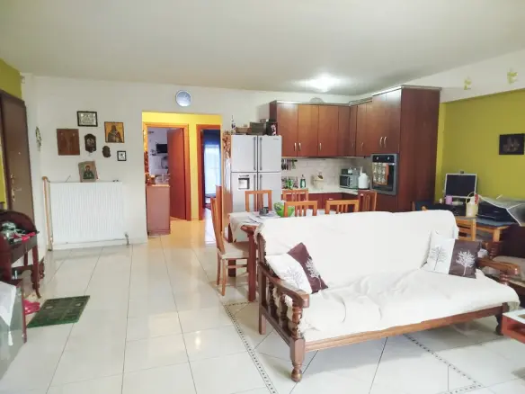 Flat Of 100 M² In The Suburbs Of Thessaloniki