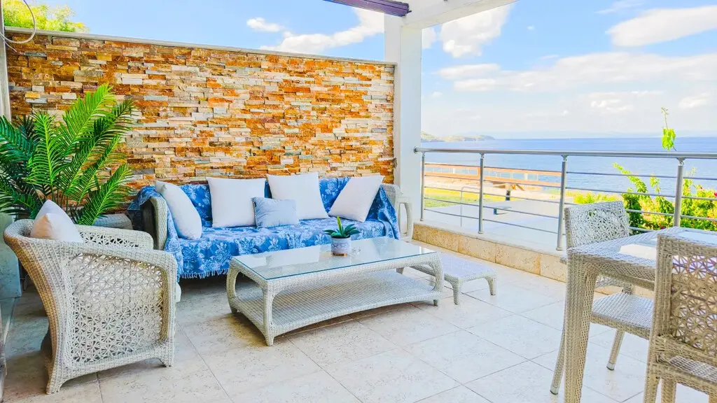 For Sale Villa 180 M² In Chalkidiki