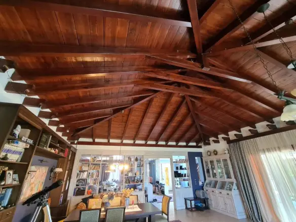 Detached House Of 660 M² In The Suburbs Of Thessaloniki