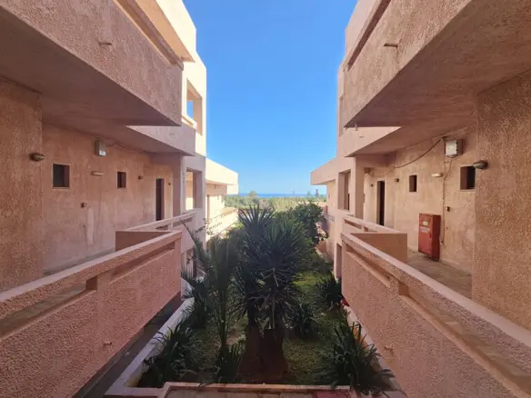 Hotel Of 970 M² In Crete