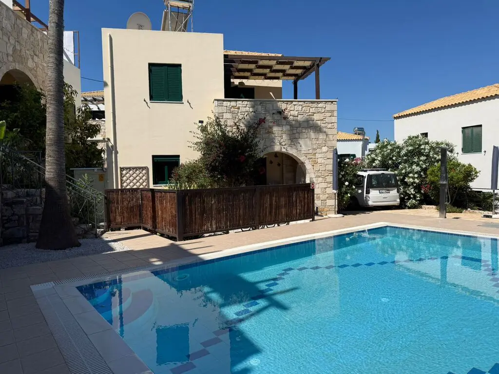 Maisonette Of 100 M² In Crete