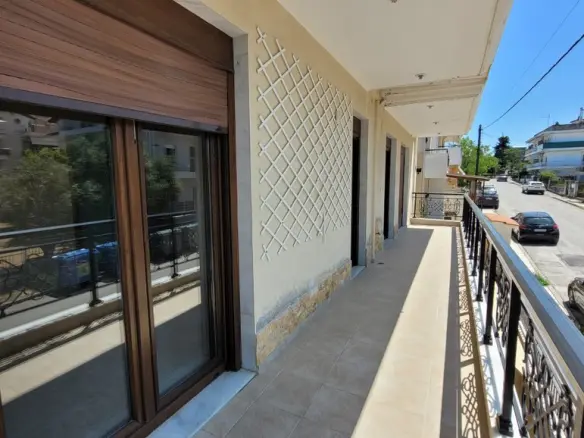 Flat Of 110 M² In The Suburbs Of Thessaloniki