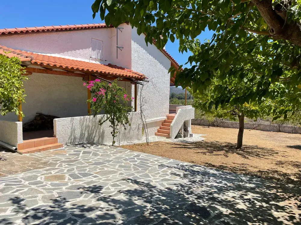 Detached House Of 165 M² In Attica