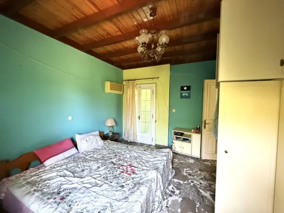 Complex Of 544 M² In Corfu