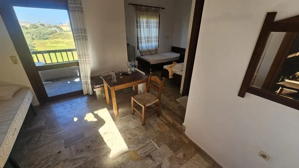For Sale Hotel 970 M² In Crete
