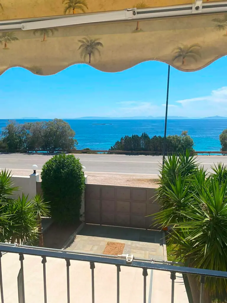 For Sale Detached House 325 M² In Attica