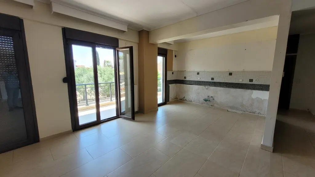 Flat Of 110 M² In The Suburbs Of Thessaloniki