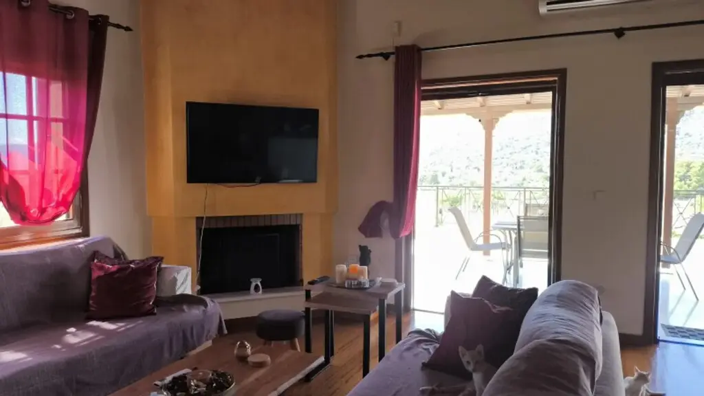 For Sale Detached House 201 M² In Attica