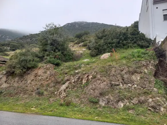 Land Of 393 M² In Kavala Suburbs