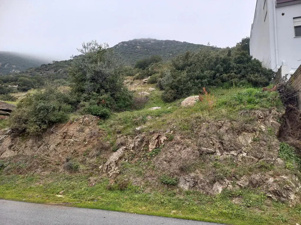 Land Of 393 M² In Kavala Suburbs