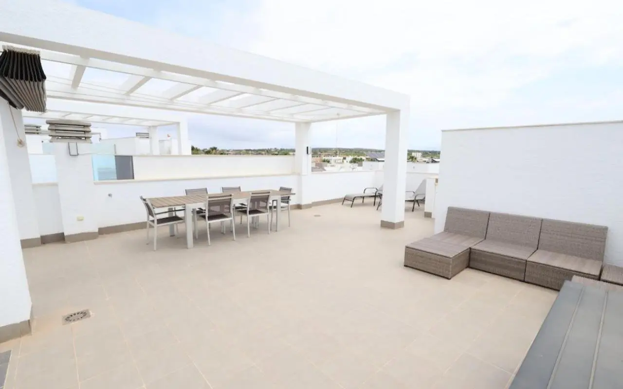 Apartment Of 77 M² In Guardamar Del Segura