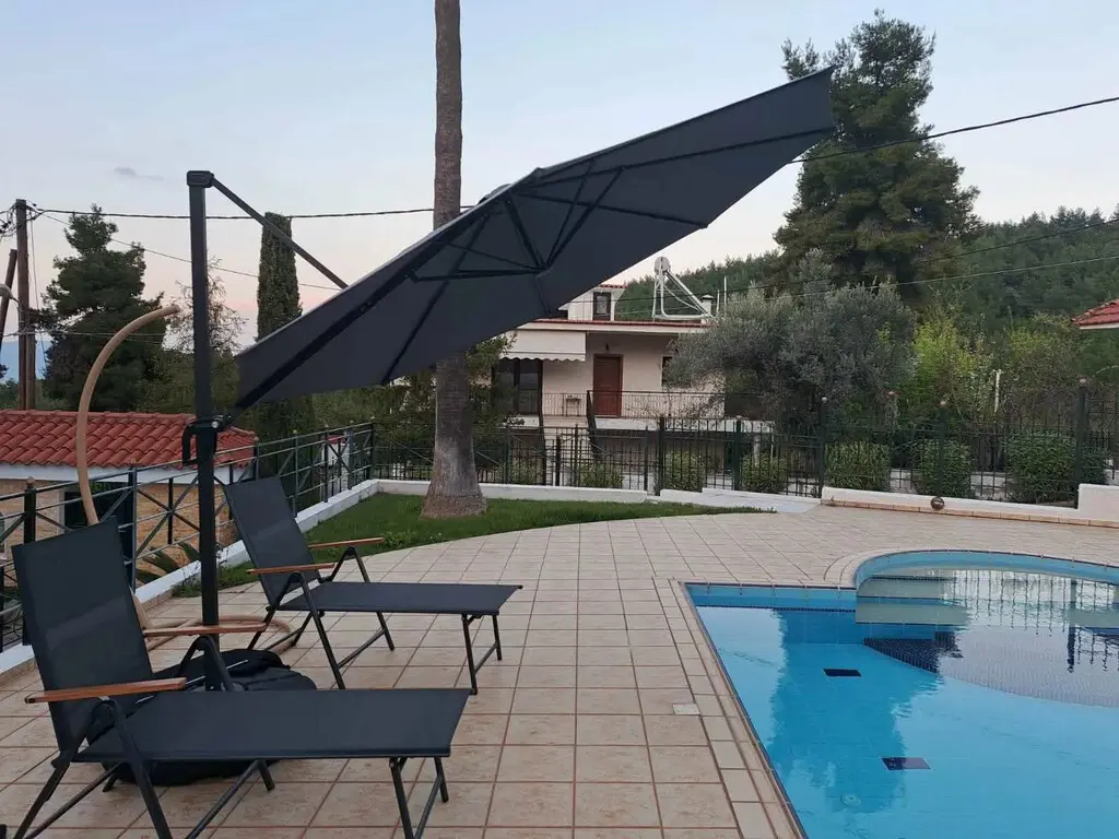 For Sale Maisonette 220 M² In Attica