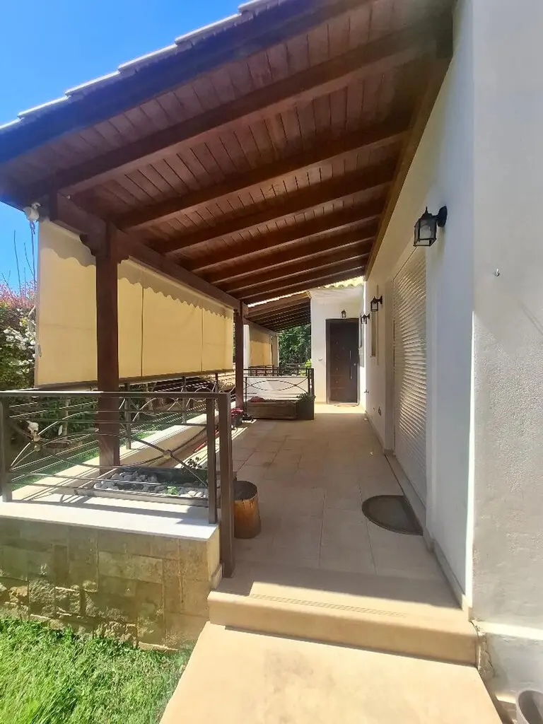 For Sale Detached House 253 M² In Athens