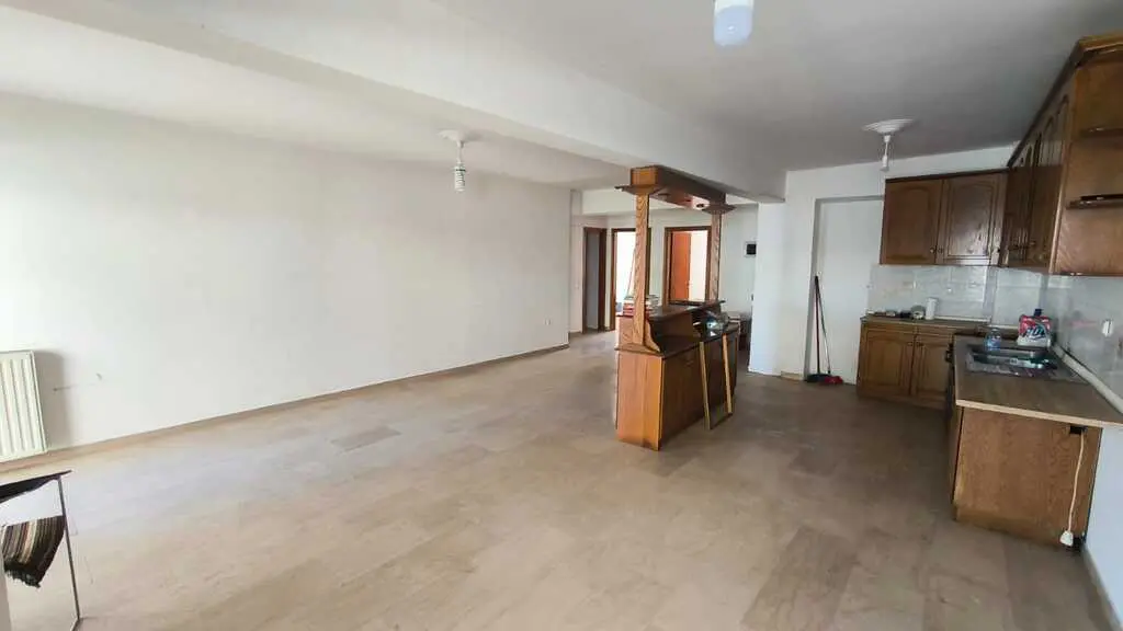 For Sale Flat 137 M² On The Olympic Coast